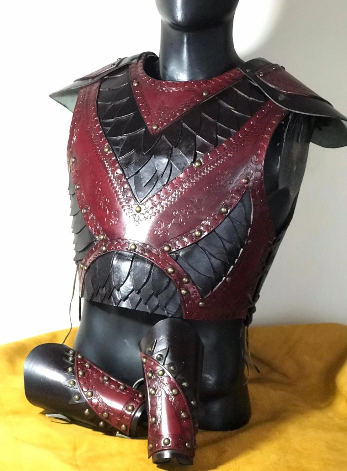 革戦士の鎧ベルトレーサーセット衣装 Clared レッドマウントアーチェリーモチーフオットマントルコ戦士の鎧 Aliexpress