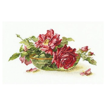 

M525 set for embroidery "Roses in piale', 27x17 cm