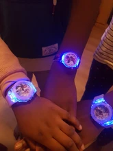 Disney-Reloj de dibujos animados de la princesa Frozen para niños, pulsera de cuarzo con correa de silicona de dibujo niño y Spiderman