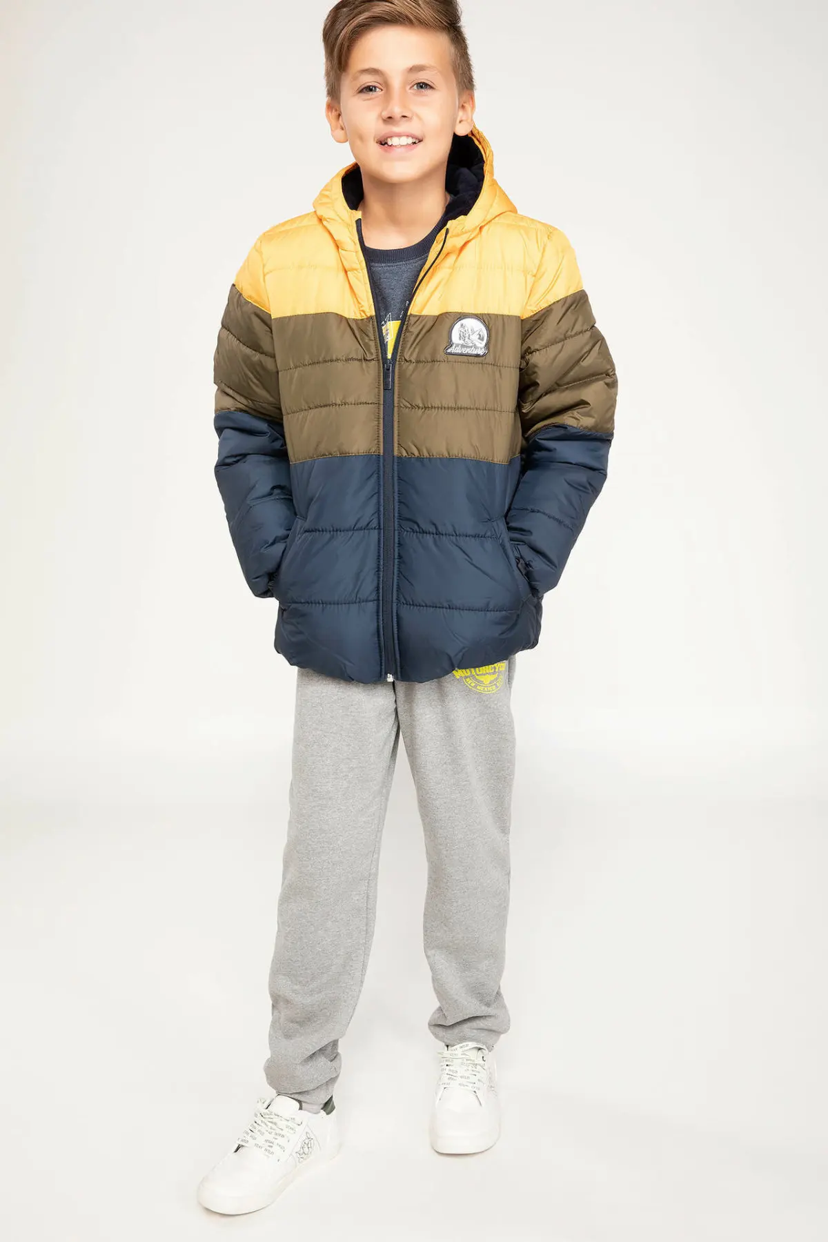 DeFacto, модная повседневная утепленная куртка в полоску с капюшоном для мальчиков детские куртки теплая зимняя верхняя одежда для отдыха для мальчиков, новинка-I9870A618AU