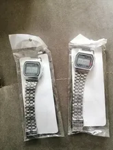 Reloj digital vintage para hombres y mujeres, pulsera con pantalla led electrónica de oro y plata para militares, en color negro, ideal para deportes y regalo