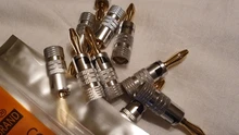 Nakamichi Speaker Plugs Screw-Lock Banana-Connector Audio-Jack 24k-Gold-Plated with 