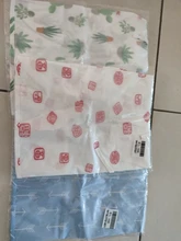 Baberos con estampado de animales caricatura para bebé, pechera infantil impermeable de EVA para niños, pantalones cortos de manga para todas las estaciones, babero de tela para bebé