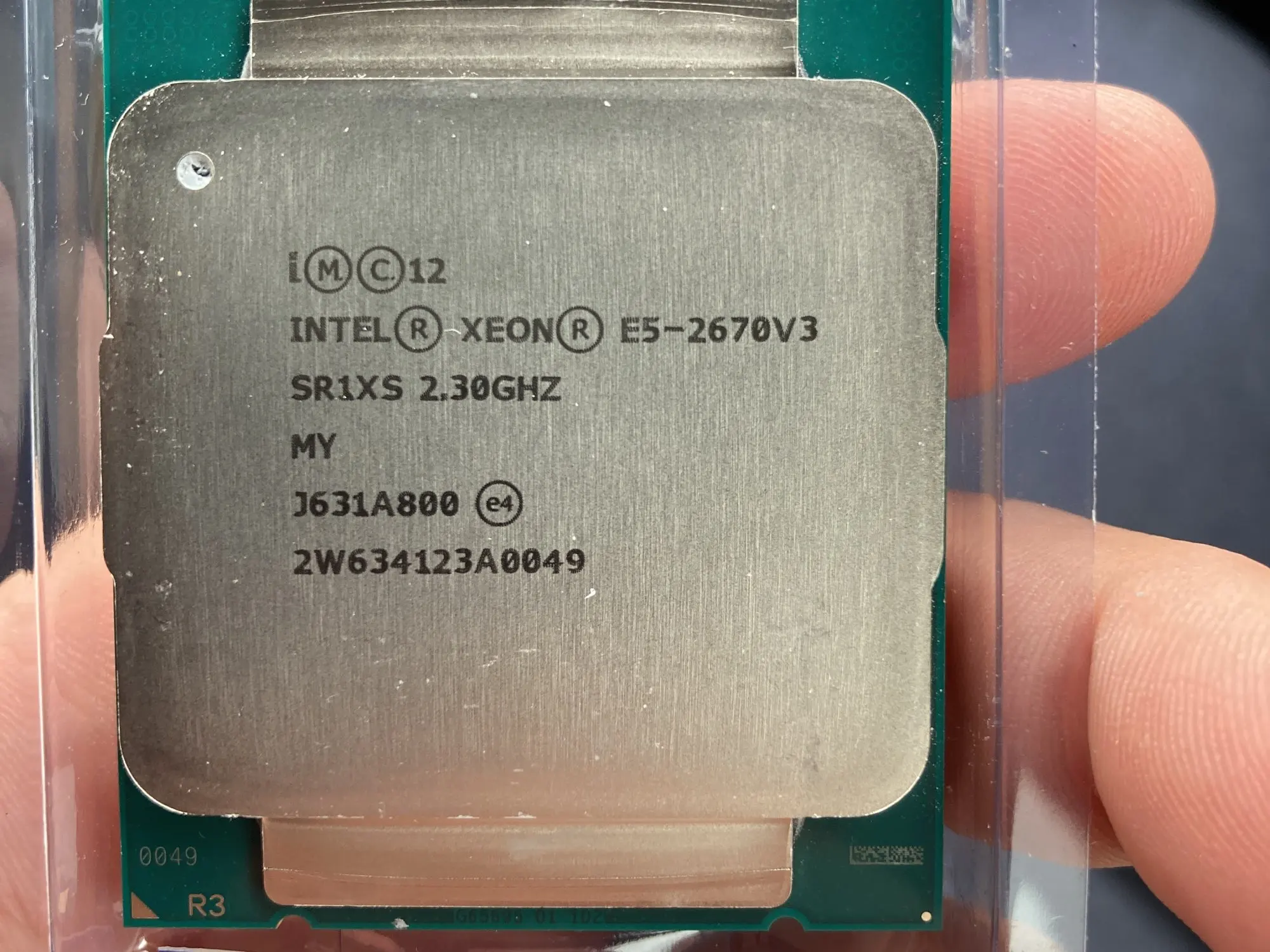 Процессор xeon e5 2670v3. Intel xeon e5 2670 v3. ксеон е5 2670 v3. е5 2670 v3.