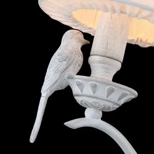 Подвесная люстра Maytoni ARM013-03-W