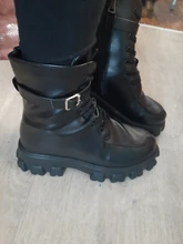 Botas de motocicleta de bolsillo para Mujer, suela gruesa con cordones de zapatos de plataforma, militares, color negro, 2020