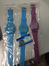 BDM - Reloj clásico Casiopea Original para hombre mujer, niña o niño de pulsera digital con alarma. Un regalo vintage.