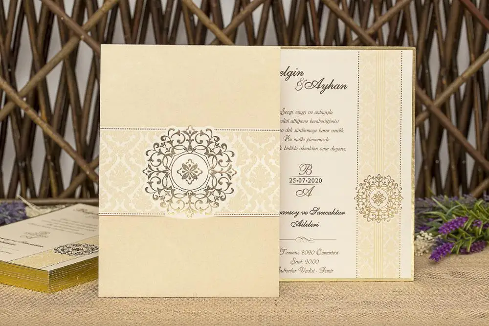 

50Pcs Laser Cut Luxury Wedding Invitations Cards Elegant Wedding Bridal Shower Gift Greeting Card Kits kod:8342