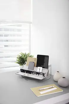 

Umbra organizer. Gray/black. Two size. Designed FOR Sung Wok Park and EUGENIE DE LOYNES. Gift. IDEAL for labor/HOME.