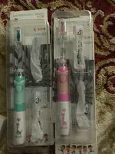 Seago-cepillo de dientes eléctrico para niños, boquillas de repuesto con recordatorio inteligente, luz LED, suministro de batería, Sónico, 3 años +