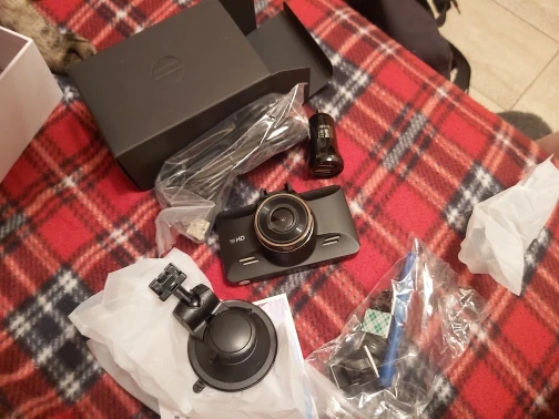 Отзыв о товаре Новейший видеорегистратор AZDOME M01 Pro FHD 1080P, 3-дюймовый видеорегистратор для вождения автомобиля, ночное видение, монитор для парковки, g-сенсор... от пользователя R***r