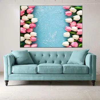 

Pink & White Tulip Canvas Table