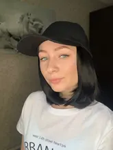 Peluca corta de pelo negro rizado para mujer, gorra de béisbol, fibra sintética resistente al calor, pelucas Bob