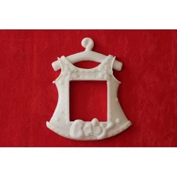 

Simo Suspenders Baby Gown Frame Silicone Mold