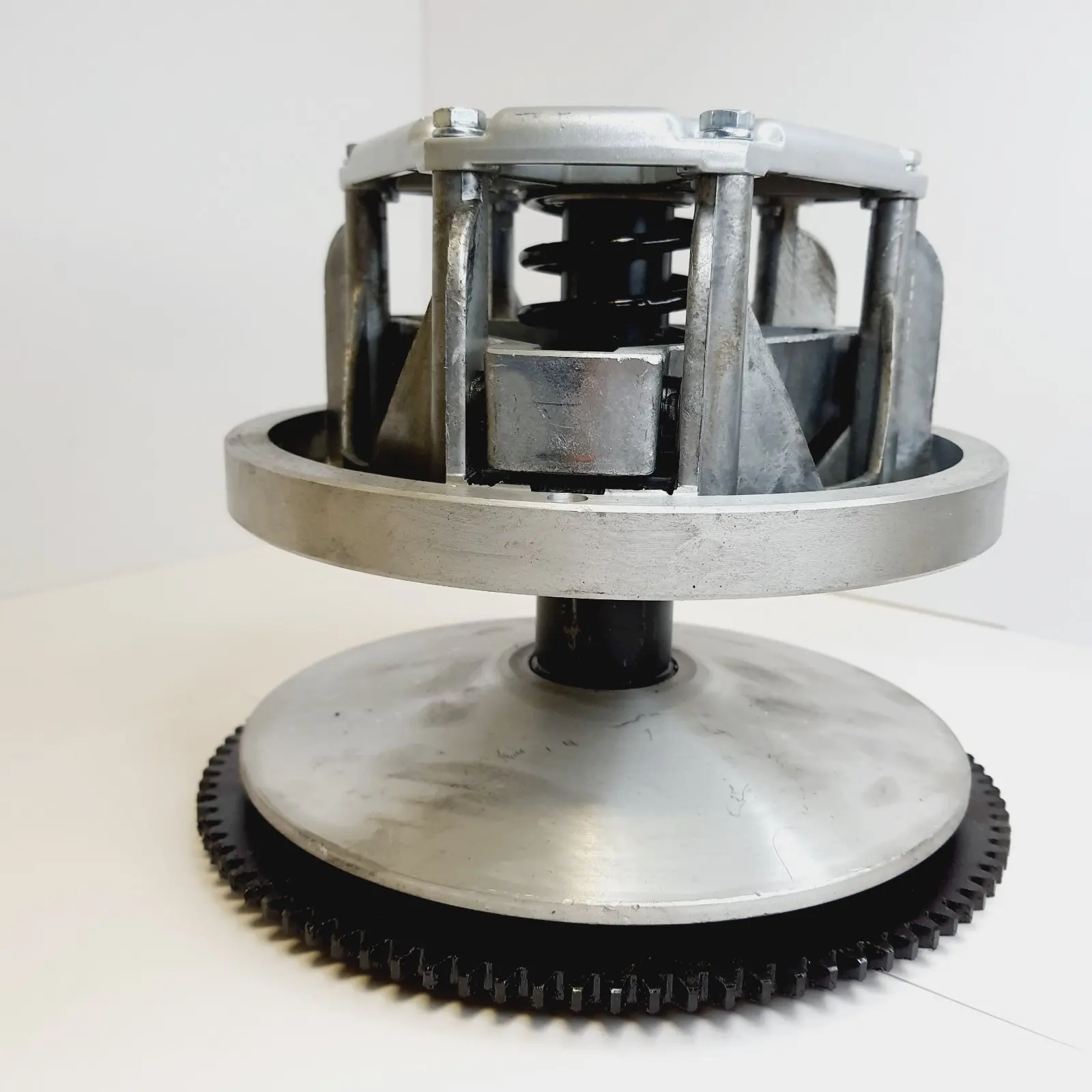 Самодельный вариатор для снегохода. Вариатор "сафари-100" на 4х такт. Ведущий вариатор тайга 500 арктик. Вариатор cvtech brp 800. Вариатор сафари 4т.