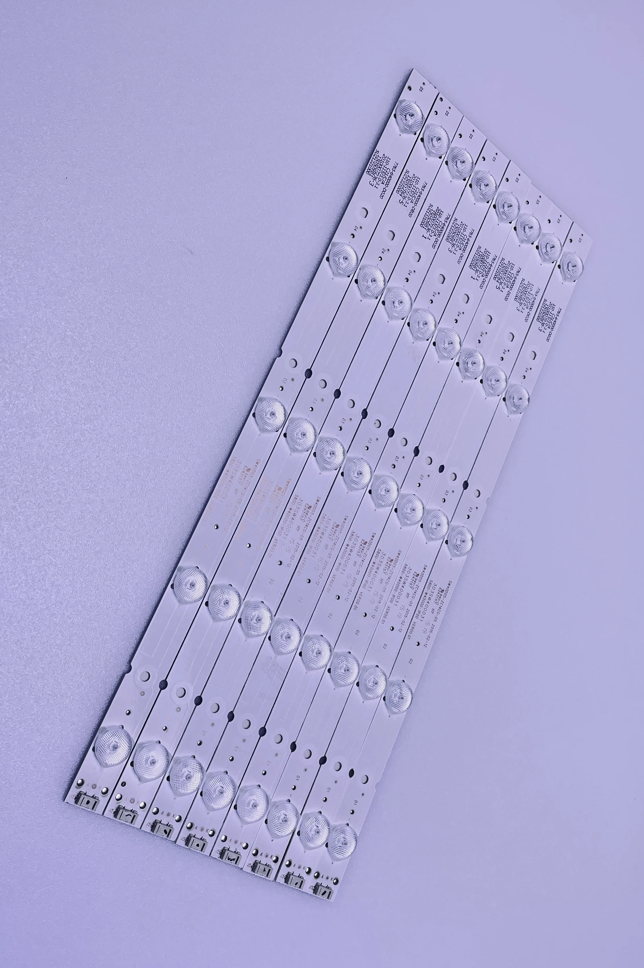 TV подсветка 5800-W40000-1P00 for V400HJ6-PE1 150529A6 5UA1221000 5800-W40000-3P00 5832-W40000-2P00 | Электронные