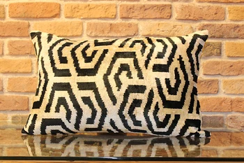 

IKAT PILLOW