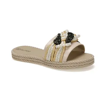 

FLO 19S-378 Beige Women 'S Slippers BUTIGO