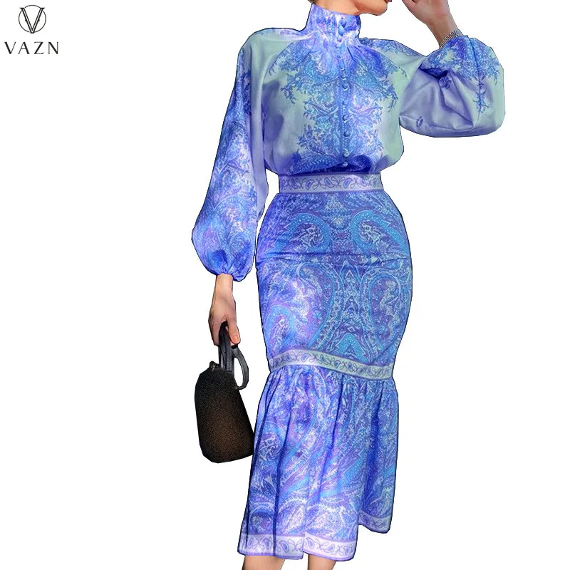 تيور قطعتين بطباعه بتنوره طويله باكمام طويله جديد الموضه