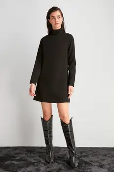 

Trendyol Collar Detail Dress TWOAW20EL2010