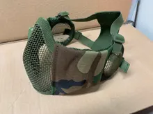 Nueva táctica máscaras de Airsoft Paintball CS plegable media cara de acero de bajo carbono de malla de estilo militar cómodo oreja máscara protectora