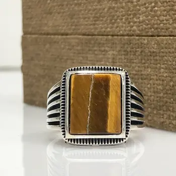 

Tiger's Eye Gemstone Simple Elegant Silver Men 'S Ring