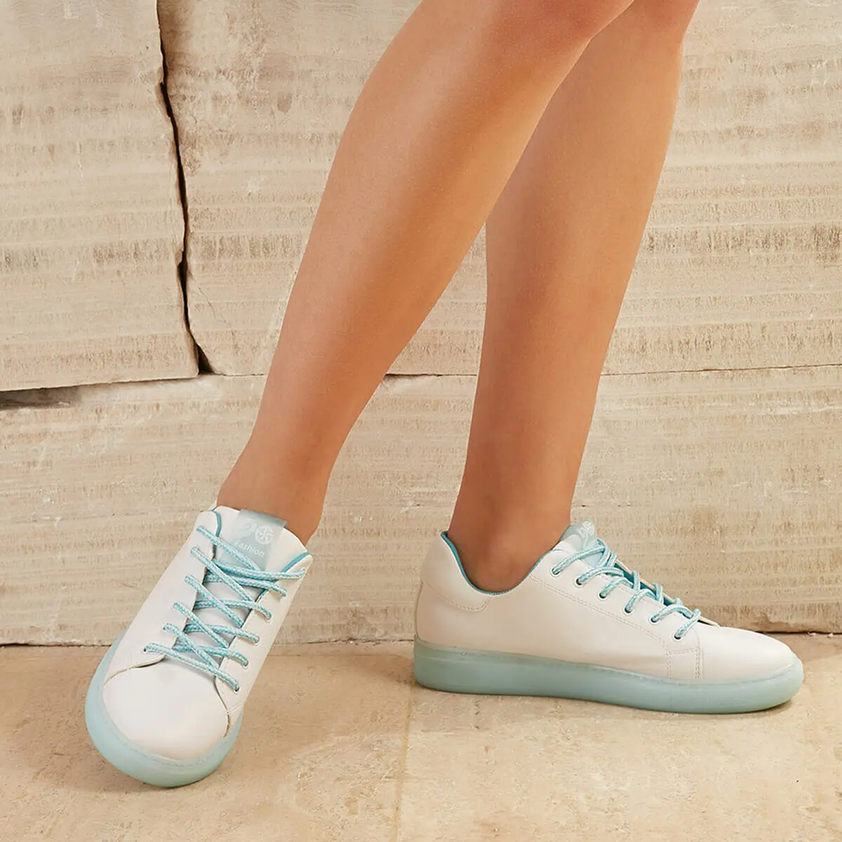 

FLO INTER67Z SKIN Blue Women 'S Sneaker Shoes BUTIGO