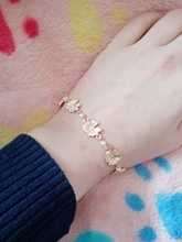 De moda blanco suave flores pulseras personalidad perla Metal minimalista crisantemo pulsera para Mujer Accesorios de la joyería