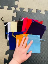 10 unids/lote de bolsas de terciopelo de colores, 7x9cm, 9x12cm, expositor de joyas, embalaje de bolsas de regalo con cordón