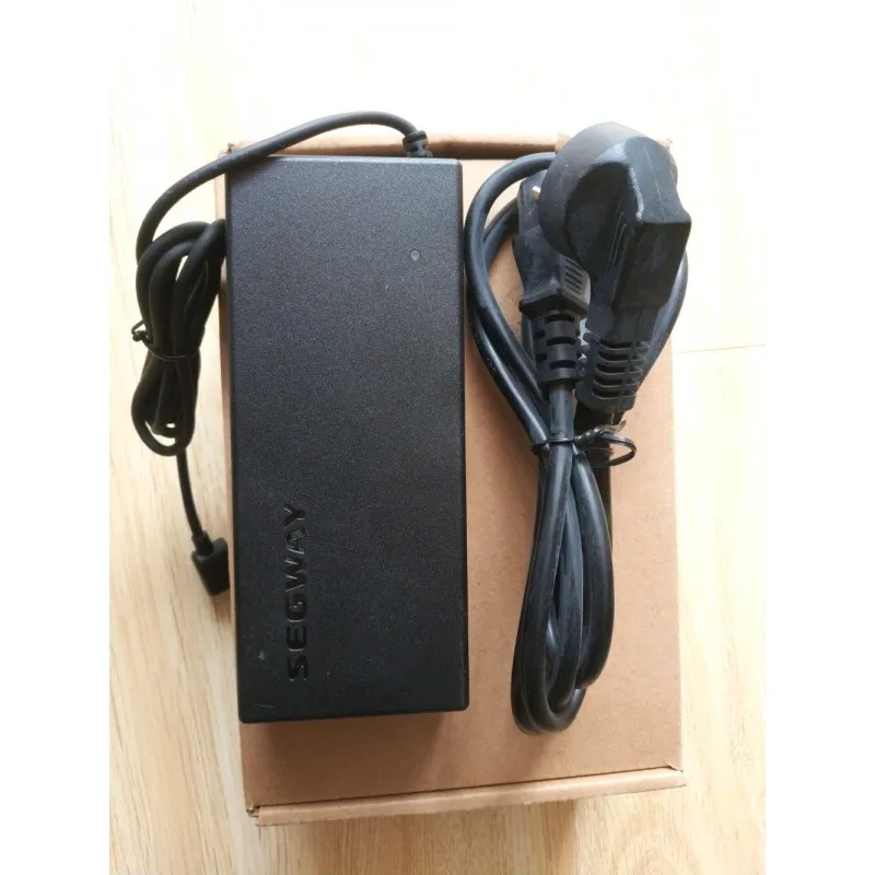 Caricabatterie Originale Serie Ninebot Z, Z10, Z8 E Z6