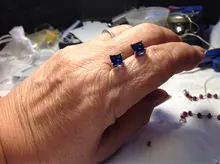 Pendientes de lujo para mujer, de zafiro azul Natural, Plata de Ley 925, aretes de boda para mujer, aretes de tuerca de flor cuadrados Vintage