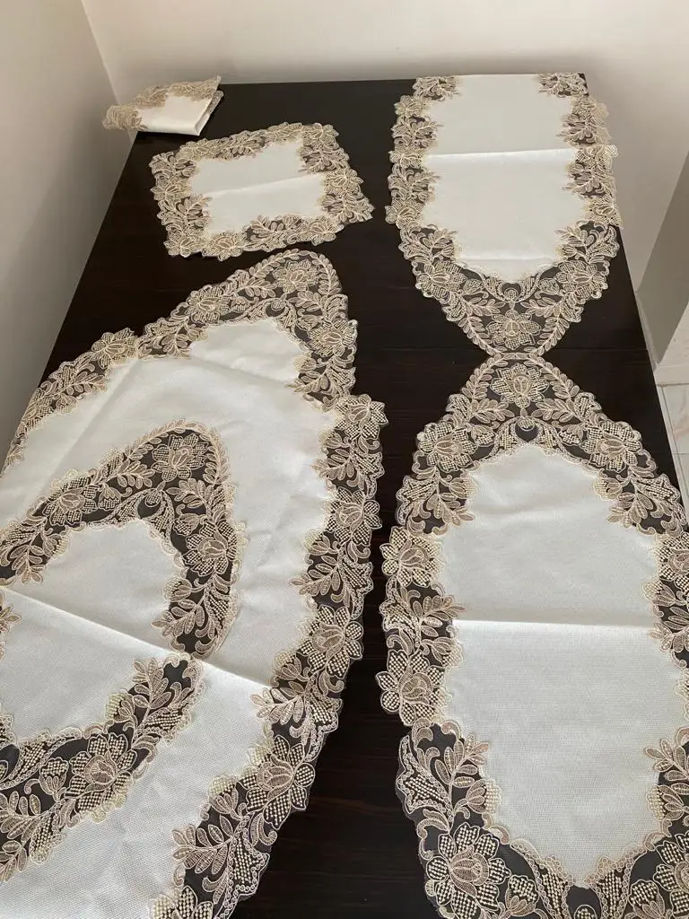 

5 Parça Salon Takımı Linen Kumaş Fransız Dantelli