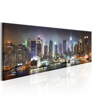 

Picture-White reflections in New York