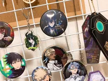 Llaveros de acrílico de doble cara, accesorios de Cosplay de Anime, el país de las Maravillas retorcido, joyería de corazones de rosa