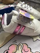 Zapatos de primeros pasos para bebé, niño y niña, calzado deportivo clásico, suela suave de cuero PU, mocasines de bebé de cuna multicolor, zapatos Casuales