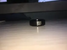 FairLadyHood-anillo de acero inoxidable con alas de la libertad para hombres y mujeres, anillos de dedo con diseño de ataque a Titan, de titanio negro, para aficionados al Anime