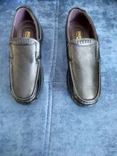 Mocasines de piel auténtica para hombre, zapatos informales de cuero de vaca suave, sin cordones, color negro y marrón, 2020, A2088, novedad de 2020