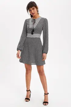 

Women Autumn Dress 2020 Casual Sexy Black Patterned Slim Fit Woven Dress Comfortable Midi Dress Design Special Day Hot Sale