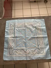 Pañuelo de estilo Hip Hop Unisex, bufandas estampadas cuadradas para la cabeza, bufanda negra de Cachemira para el cuello, gorros deportivos para la muñeca