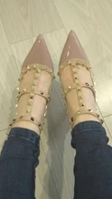 2020 nuevo 10CM bombas de mujer Sexy Stilettos para discoteca tacones de patente de cuero remache metálico hueco romana sandalias de moda