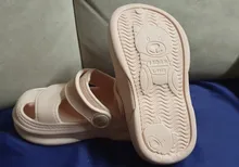 Sandalias con agujeros para bebés, niños y niñas, con fondo suave, antideslizante, accesorio de playa para chico, zapatillas transpirables de verano