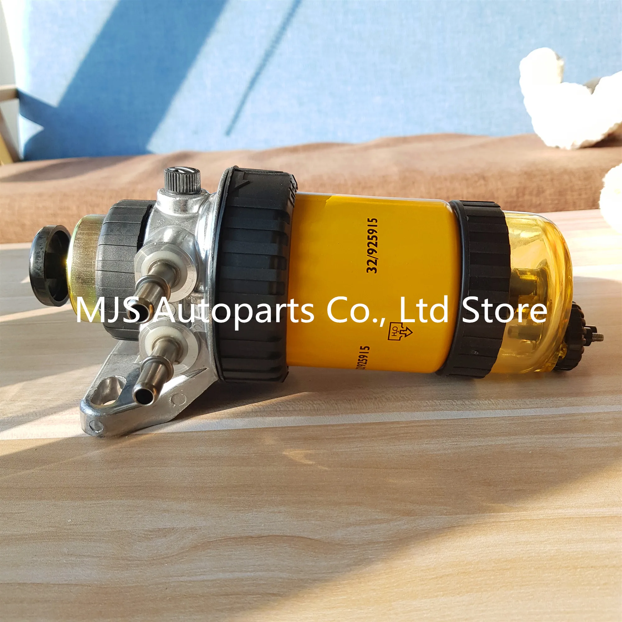 3292591432925915AssemblyFilterFuelSedimentforJCBExcavator