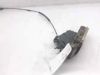 

XS41A21813CF left front door lock FORD FOCUS saloon (CAK)