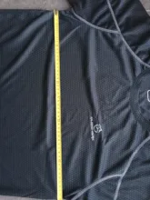 QUESHARK-Camiseta profesional para running de secado rápido para hombre, top suelto y transpirable ideal para correr, camping, senderismo o ciclismo, camisetas de tallaje asiático, tallas disponibles de la M-8XL