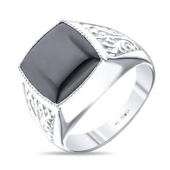 

Silver ring with cubic zirconia