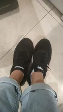 Zapatillas de correr con cordones para hombre y mujer, deportivas de malla para entrenamiento al aire libre, color negro, para primavera y verano, 2021