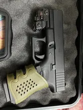 Magerui Tactical Pistol Rubber Grip Anti Slip Glove for Glock 17 19 20 21 22 23 31 32