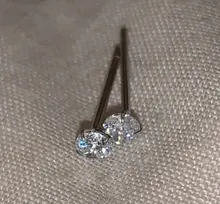 MloveAcc 100% Plata de Ley 925 auténtica joyería de las mujeres de moda lindo pequeño claro CZ Stud pendientes regalo para las niñas adolescentes Dama