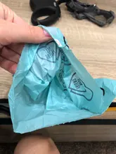 Dispensador de bolsas desechables para perro, con linterna LED integrada y Clip para correa, accesorio para caminar, WXV