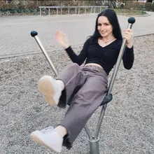 M***n